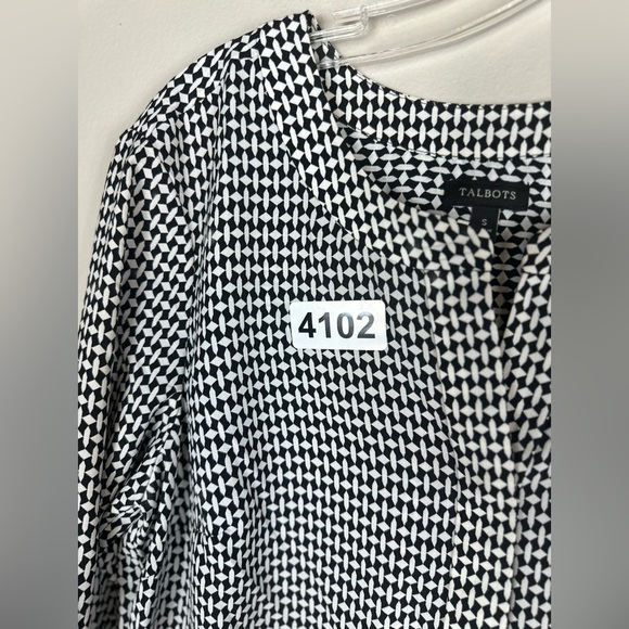 Talbots small black/white 19-1/2p2p high low 27 f 28” back long sleeve - Picture 7 of 8